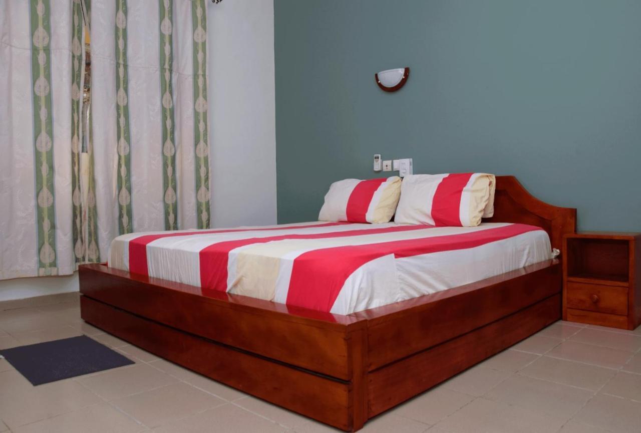 Villa Beach Avepozo Lome Ngoại thất bức ảnh